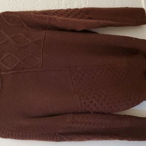 An American Eagle Outfitter brown knit sweater
